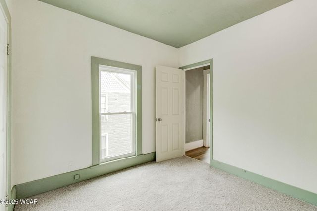 1157 W High Street, Lima, OH 45805