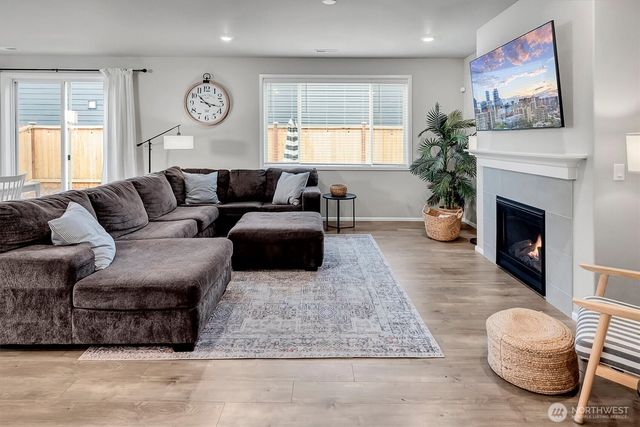 29970 219th Place SE, Covington, WA 98042