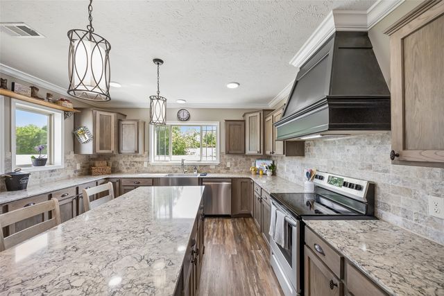 579 County Road 5005, Blue Ridge, TX 75424