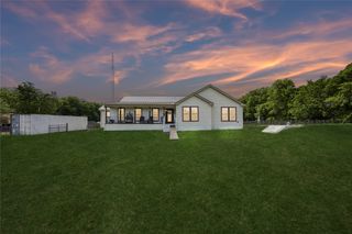 579 County Road 5005, Blue Ridge, TX 75424