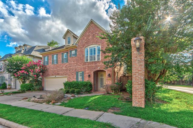 6318 Elm Court, Bellaire, TX 77401