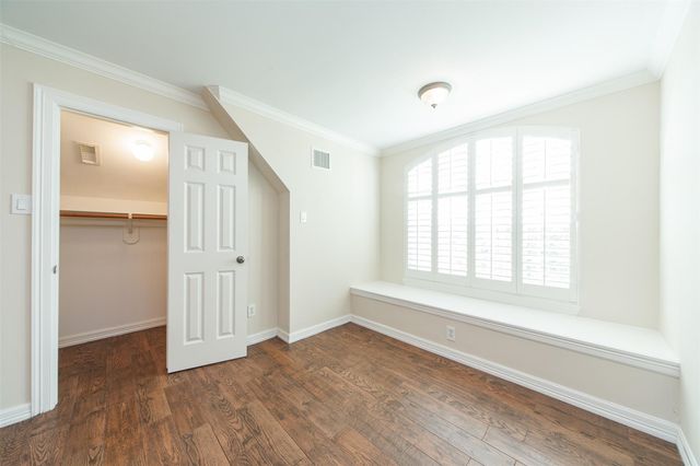 6318 Elm Court, Bellaire, TX 77401