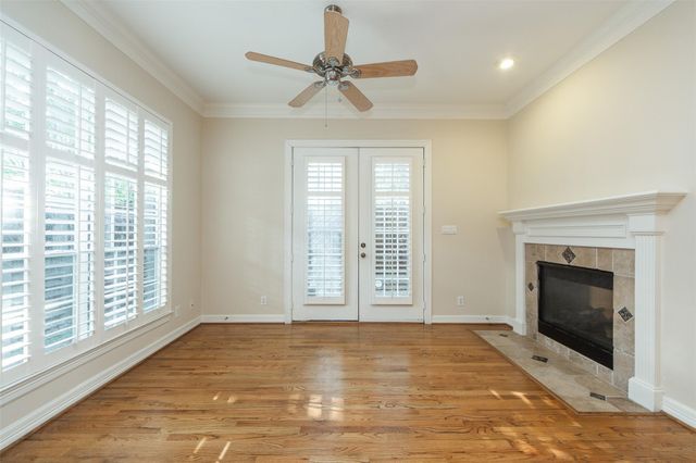 6318 Elm Court, Bellaire, TX 77401