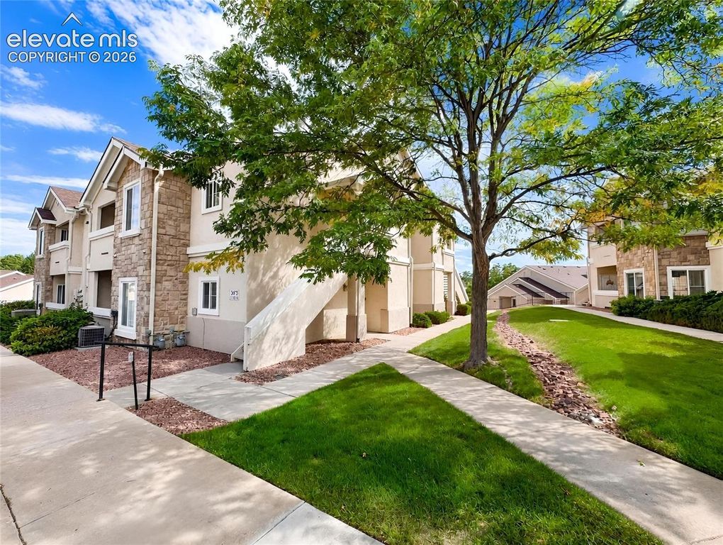 3875 Strawberry Field Grove E, Colorado Springs, CO 80906 — exterior