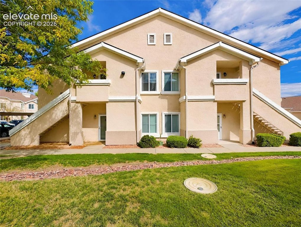 3875 Strawberry Field Grove E, Colorado Springs, CO 80906 — photo 2