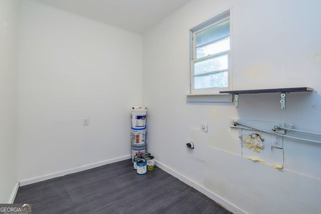 6427 Bennett Drive, Rex, GA 30273