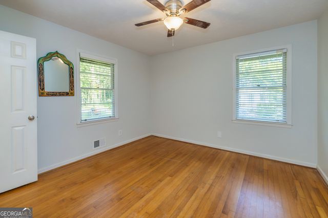 6427 Bennett Drive, Rex, GA 30273