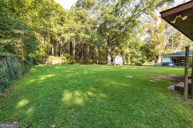 6427 Bennett Drive, Rex, GA 30273