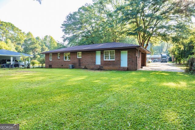 6427 Bennett Drive, Rex, GA 30273