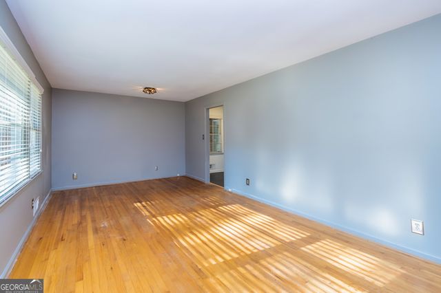 6427 Bennett Drive, Rex, GA 30273