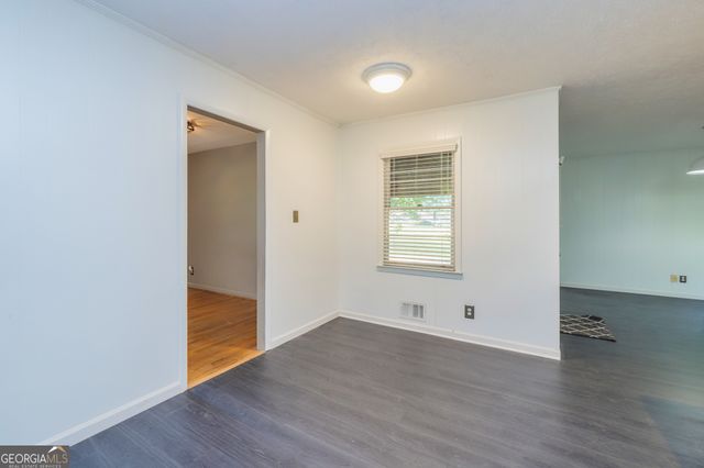 6427 Bennett Drive, Rex, GA 30273