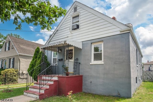 43 Fritz St, Bloomfield Twp., NJ 07003