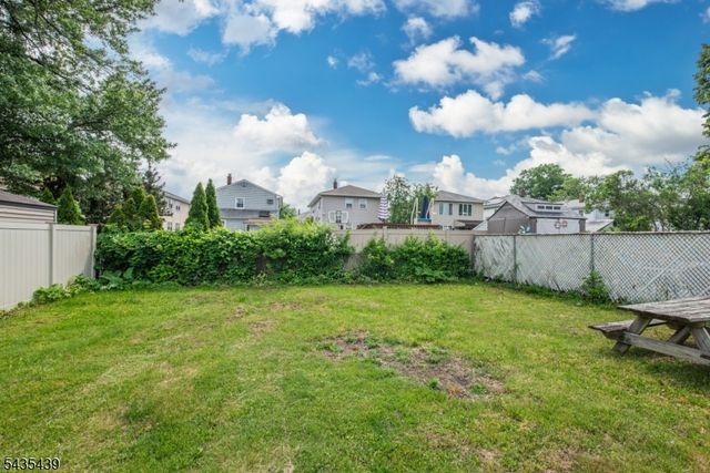 43 Fritz St, Bloomfield Twp., NJ 07003