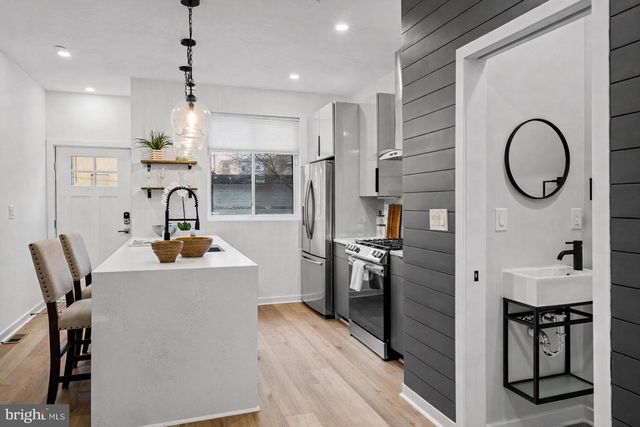 1611 GERMANTOWN AVE, Philadelphia, PA 19122