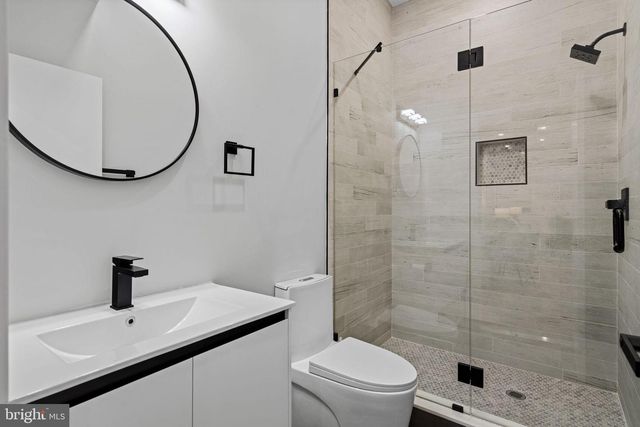 1611 GERMANTOWN AVE, Philadelphia, PA 19122