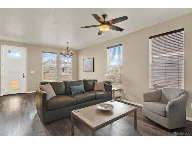 2953 Pawnee Creek Dr, Loveland, CO 80538