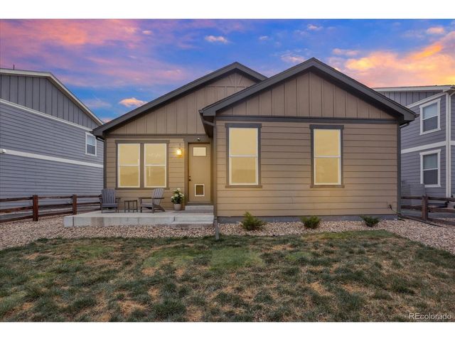 2953 Pawnee Creek Dr, Loveland, CO 80538
