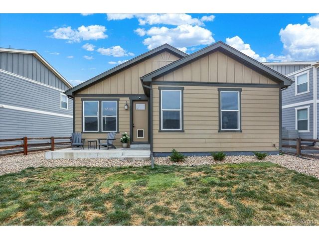2953 Pawnee Creek Dr, Loveland, CO 80538