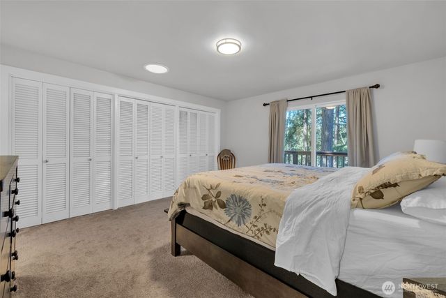 2447 Rocky Point Road NW, Bremerton, WA 98312