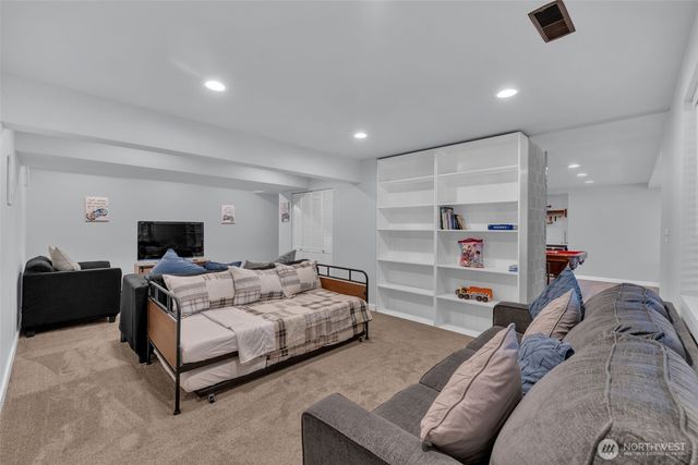 2447 Rocky Point Road NW, Bremerton, WA 98312