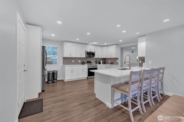 2447 Rocky Point Road NW, Bremerton, WA 98312