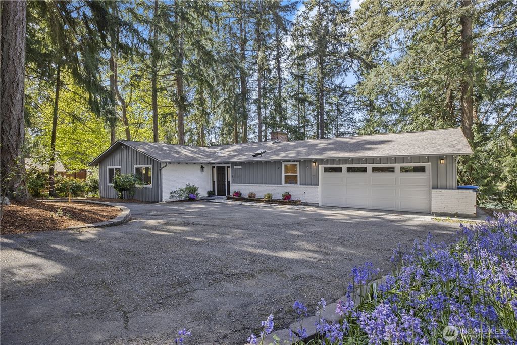 2447 Rocky Point Road NW, Bremerton, WA 98312