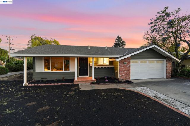 2004 Mento Drive, Fremont, CA 94539