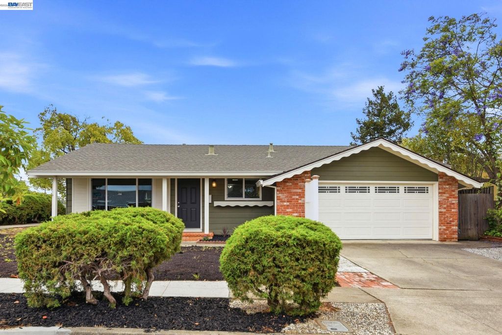 2004 Mento Drive, Fremont, CA 94539
