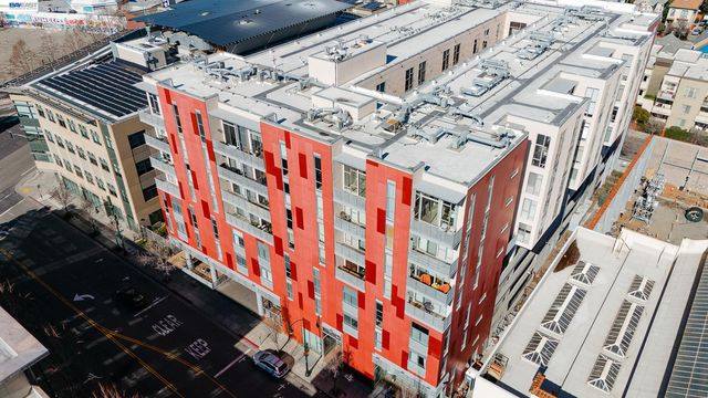 630 Thomas L Berkley Way 803, Oakland, CA 94612