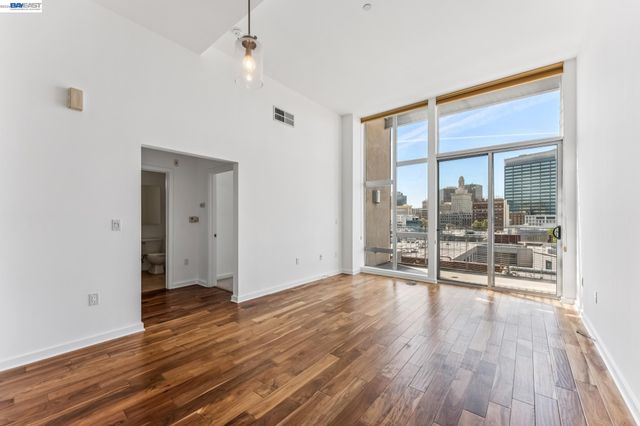 630 Thomas L Berkley Way 803, Oakland, CA 94612