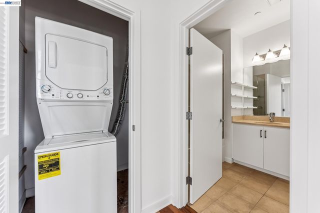 630 Thomas L Berkley Way 803, Oakland, CA 94612