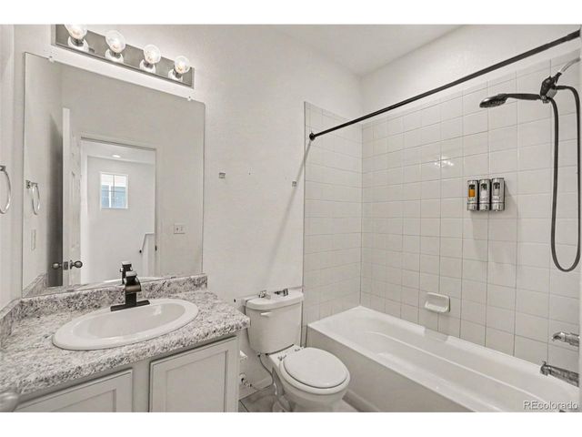 23527 E 5th Pl, Aurora, CO 80018