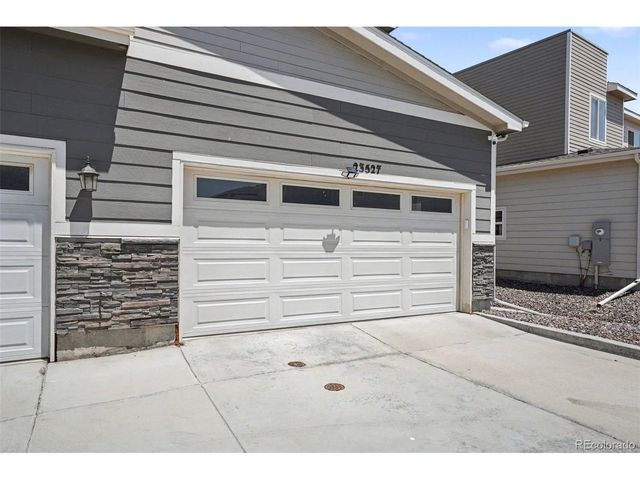 23527 E 5th Pl, Aurora, CO 80018