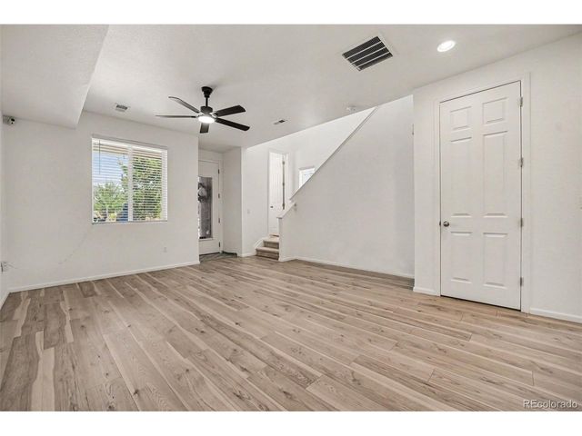 23527 E 5th Pl, Aurora, CO 80018
