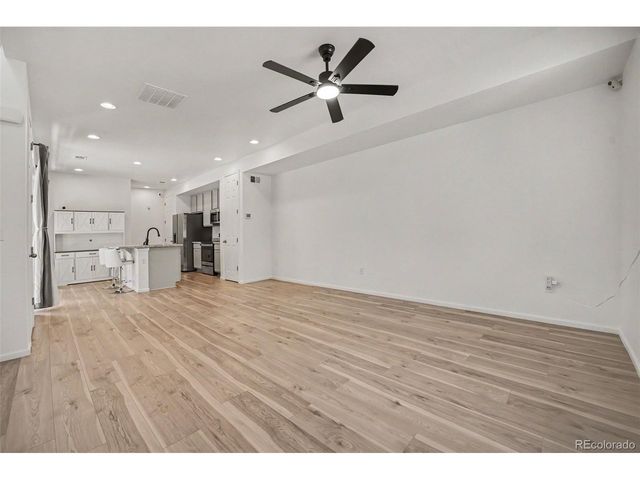 23527 E 5th Pl, Aurora, CO 80018