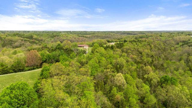 1266 Russell Cummins Road, Falmouth, KY 41040