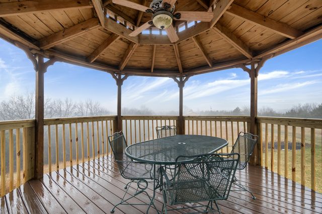 1266 Russell Cummins Road, Falmouth, KY 41040