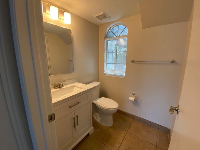 10101 N 91st Avenue 163, Peoria, AZ 85345