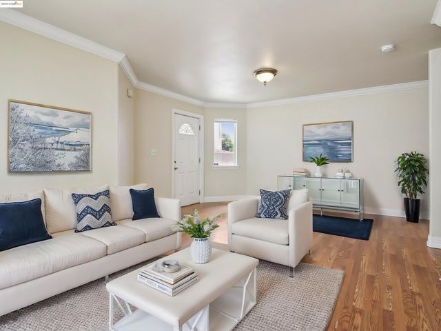 2141 94Th Ave, Oakland, CA 94603