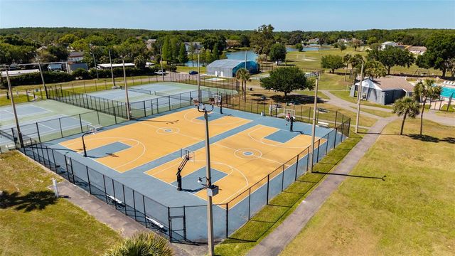 5214 HOPEDALE DRIVE, Tampa, FL 33624