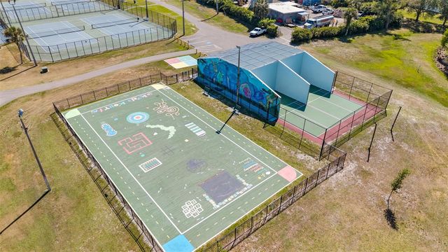 5214 HOPEDALE DRIVE, Tampa, FL 33624