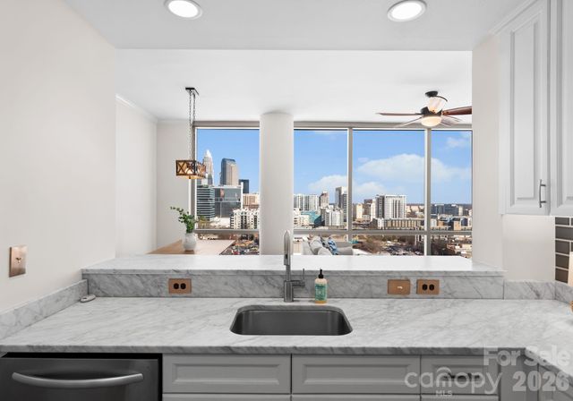 315 Arlington Avenue 1601, Charlotte, NC 28203