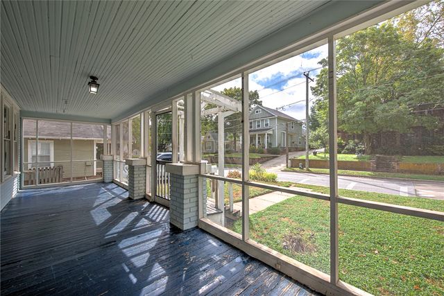 312 E Maple Street, Fayetteville, AR 72701