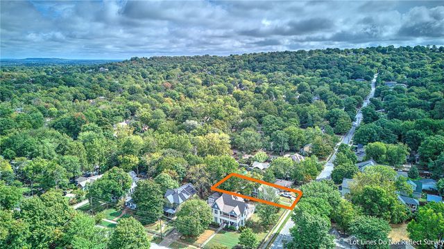 312 E Maple Street, Fayetteville, AR 72701