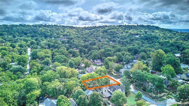 312 E Maple Street, Fayetteville, AR 72701