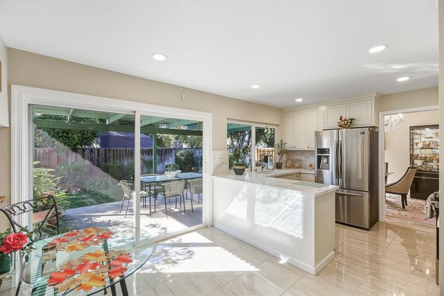 5459 Entrada Cedros, San Jose, CA 95123