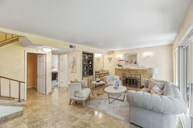 5459 Entrada Cedros, San Jose, CA 95123