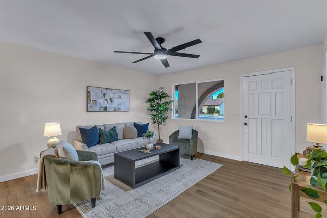 938 S OLIVE --, Mesa, AZ 85204