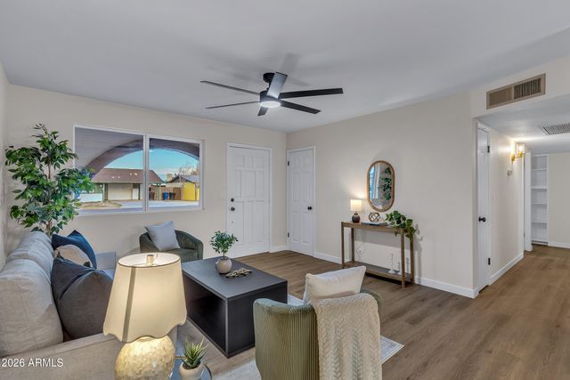 938 S OLIVE --, Mesa, AZ 85204