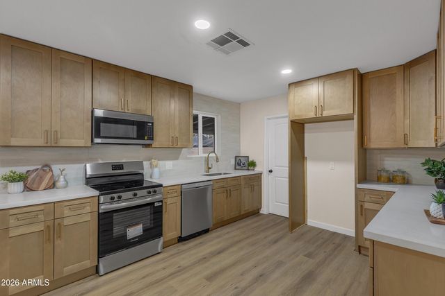 938 S OLIVE --, Mesa, AZ 85204